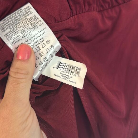 Bcbg Generation burgundy wrap bodysuit top M - Picture 5 of 10